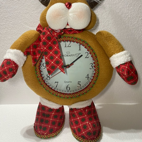 Christmas Clock - - Picture 3 of 3